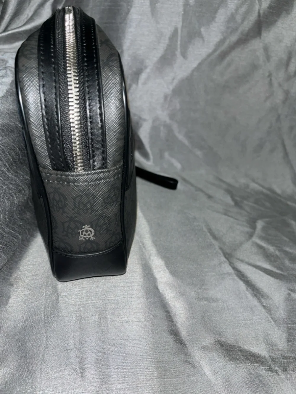 Dunhill Pouch - Picture 5 of 6